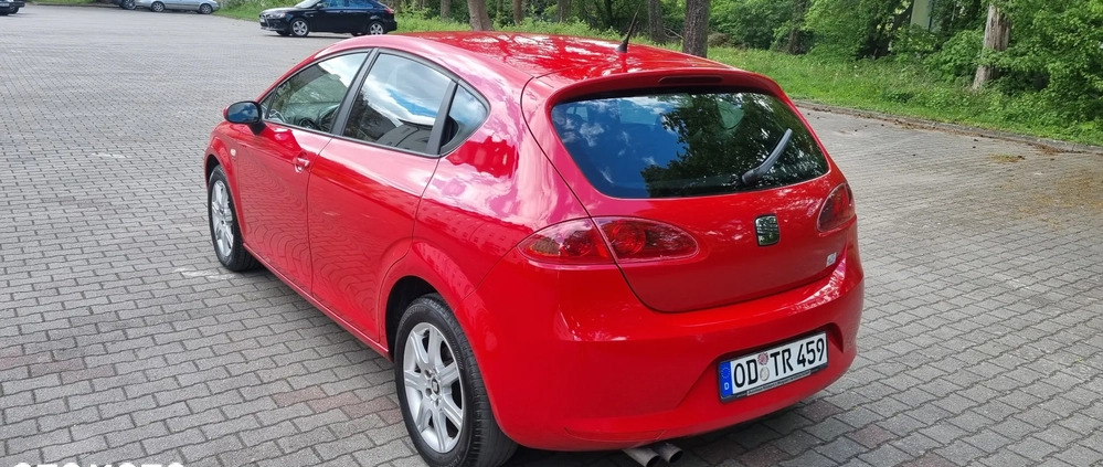 Seat Leon cena 9900 przebieg: 290000, rok produkcji 2006 z Szczecin małe 172